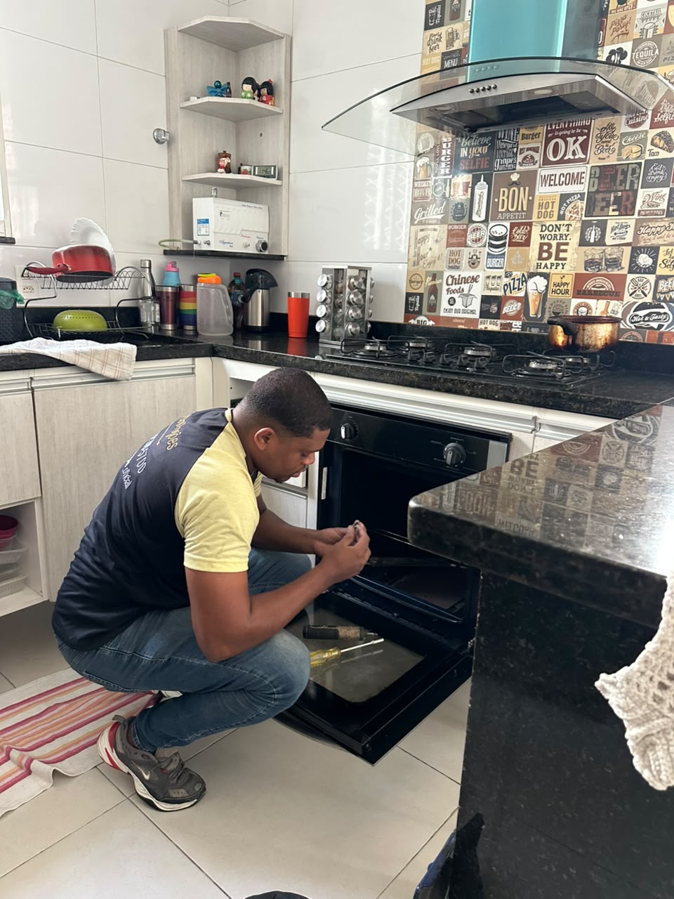 Forno a gás em funcionamento